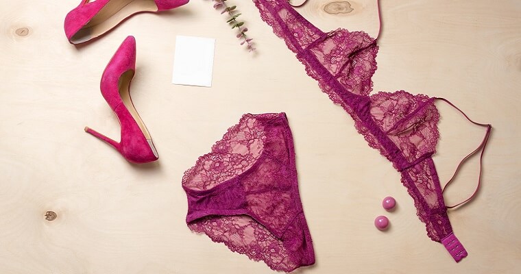 Farebné spodné prádlo pozrite najkrajšie modely